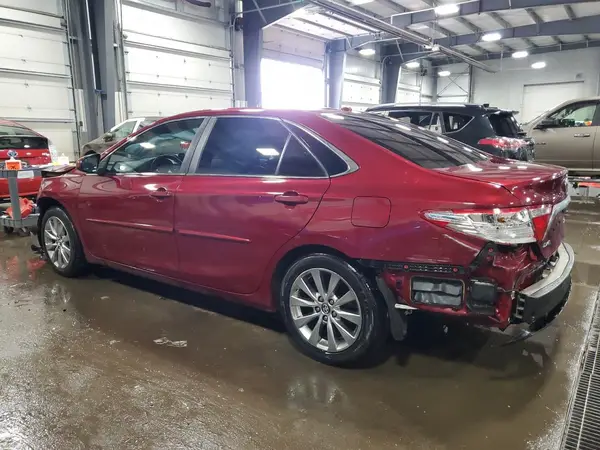 4T1BF1FK3HU696259 2017 TOYOTA CAMRY - Image 2