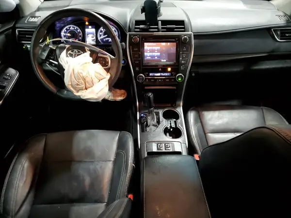 4T1BF1FK3HU696259 2017 TOYOTA CAMRY - Image 8
