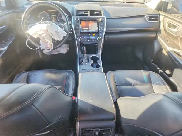 4T1BF1FK3HU697735 2017 TOYOTA CAMRY - Image 8