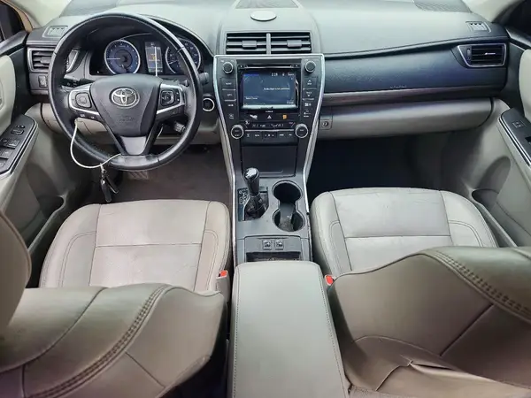 4T1BF1FK3HU697895 2017 TOYOTA CAMRY - Image 8