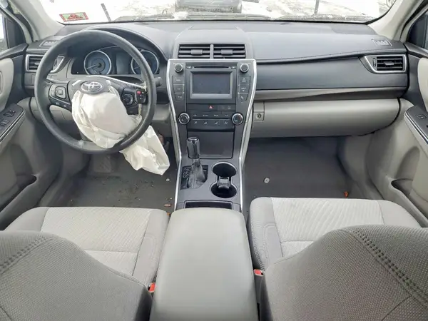 4T1BF1FK3HU699176 2017 TOYOTA CAMRY - Image 8