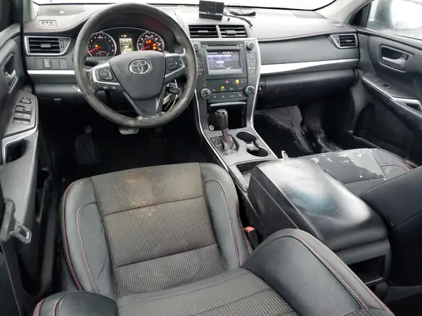 4T1BF1FK3HU703260 2017 TOYOTA CAMRY - Image 8