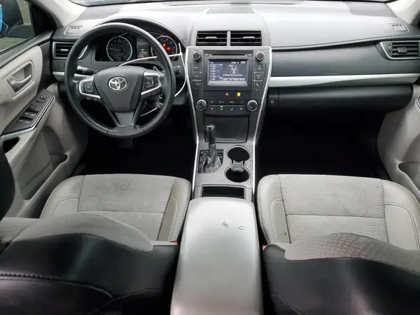 4T1BF1FK3HU704747 2017 TOYOTA CAMRY - Image 8