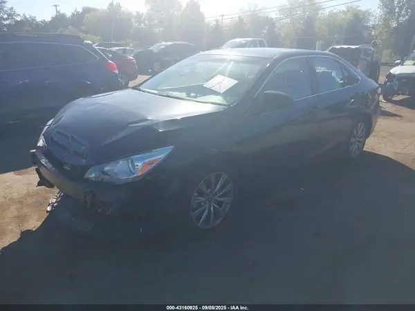 4T1BF1FK3HU705316 2017 TOYOTA CAMRY - Image 2
