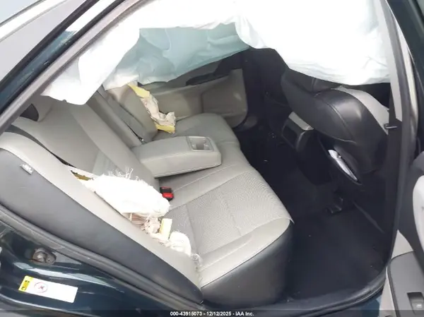 4T1BF1FK3HU707163 2017 TOYOTA CAMRY - Image 8