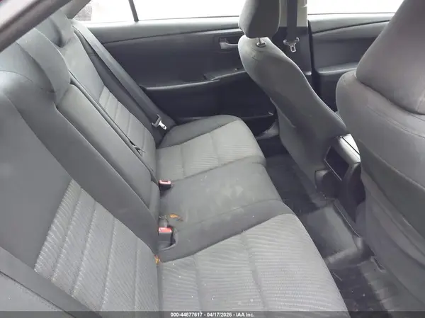 4T1BF1FK3HU708703 2017 TOYOTA CAMRY - Image 8