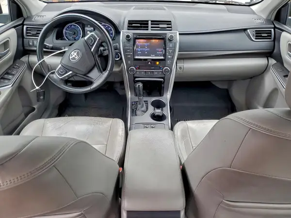 4T1BF1FK3HU710774 2017 TOYOTA CAMRY - Image 8