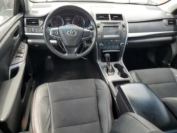 4T1BF1FK3HU717823 2017 TOYOTA CAMRY - Image 8