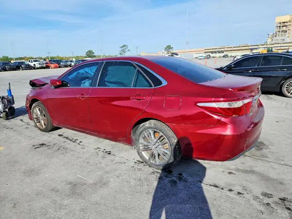 4T1BF1FK3HU721533 2017 TOYOTA CAMRY - Image 2