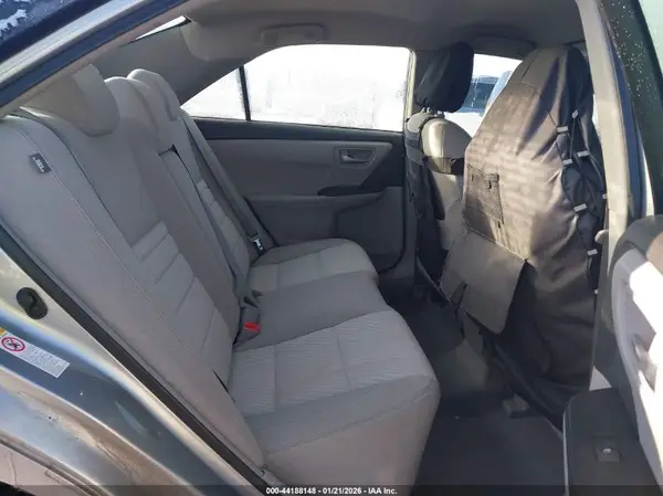 4T1BF1FK3HU732242 2017 TOYOTA CAMRY - Image 8