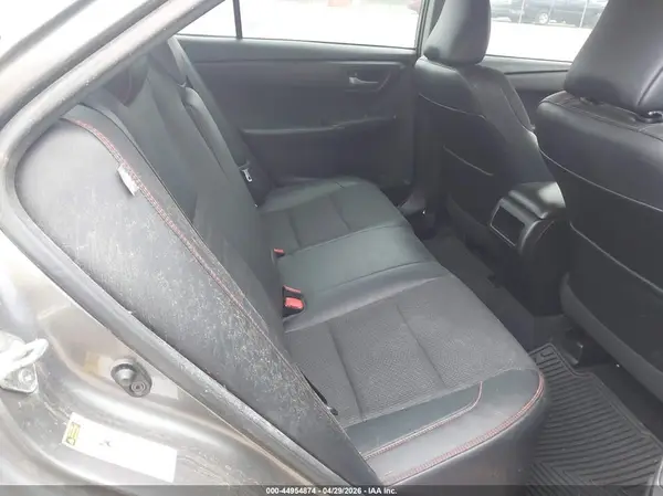 4T1BF1FK3HU734704 2017 TOYOTA CAMRY - Image 8