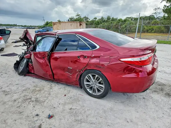 4T1BF1FK3HU740373 2017 TOYOTA CAMRY - Image 2