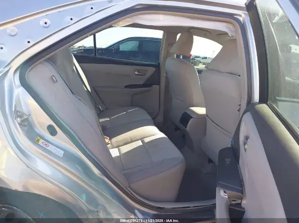 4T1BF1FK3HU742916 2017 TOYOTA CAMRY - Image 8