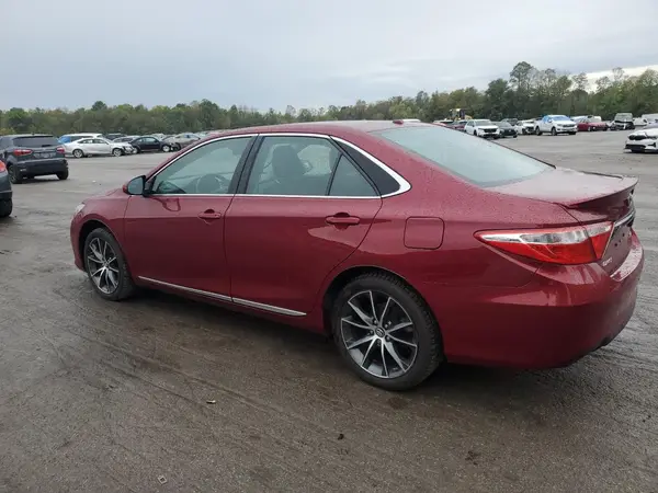 4T1BF1FK3HU745492 2017 TOYOTA CAMRY - Image 2