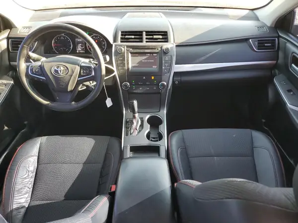 4T1BF1FK3HU749512 2017 TOYOTA CAMRY - Image 8