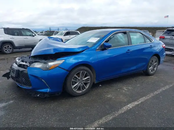 4T1BF1FK3HU751079 2017 TOYOTA CAMRY - Image 2