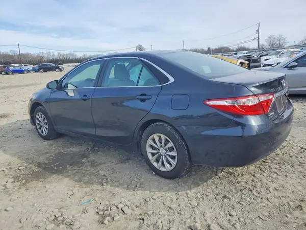 4T1BF1FK3HU753172 2017 TOYOTA CAMRY - Image 2