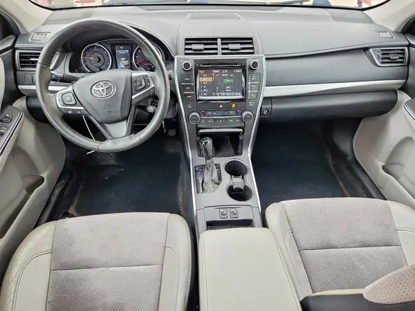 4T1BF1FK3HU753785 2017 TOYOTA CAMRY - Image 8