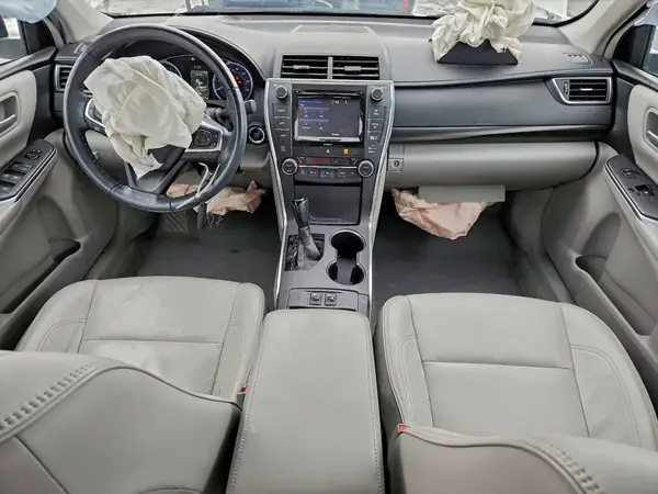 4T1BF1FK3HU758436 2017 TOYOTA CAMRY - Image 8