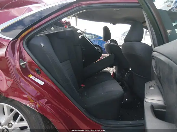 4T1BF1FK3HU759943 2017 TOYOTA CAMRY - Image 8