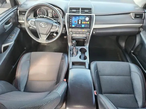 4T1BF1FK3HU763300 2017 TOYOTA CAMRY - Image 8