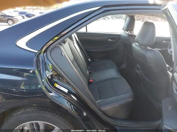 4T1BF1FK3HU766276 2017 TOYOTA CAMRY - Image 8