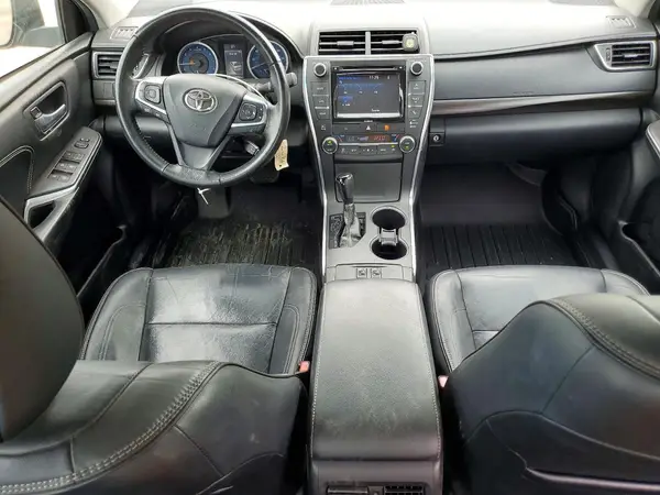 4T1BF1FK3HU766682 2017 TOYOTA CAMRY - Image 8