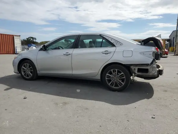 4T1BF1FK3HU770604 2017 TOYOTA CAMRY - Image 2