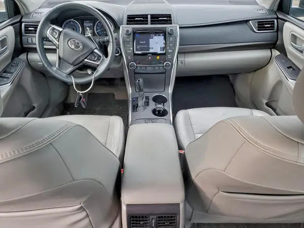 4T1BF1FK3HU773938 2017 TOYOTA CAMRY - Image 8