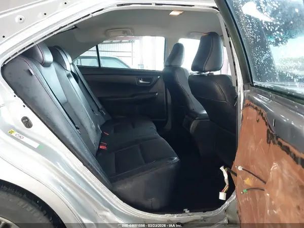 4T1BF1FK3HU781764 2017 TOYOTA CAMRY - Image 8