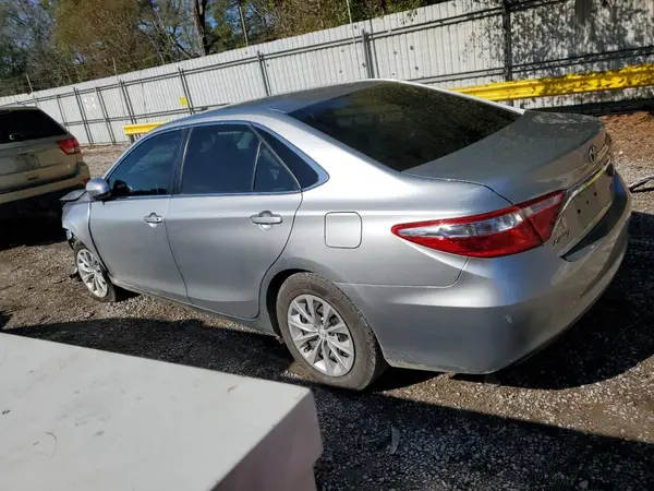 4T1BF1FK3HU783479 2017 TOYOTA CAMRY - Image 2