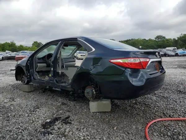 4T1BF1FK3HU784003 2017 TOYOTA CAMRY - Image 2