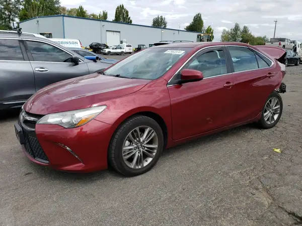 4T1BF1FK3HU784566 2017 TOYOTA CAMRY - Image 1