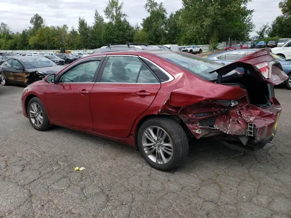 4T1BF1FK3HU784566 2017 TOYOTA CAMRY - Image 2