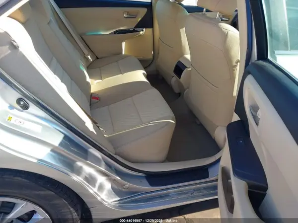 4T1BF1FK3HU785054 2017 TOYOTA CAMRY - Image 8