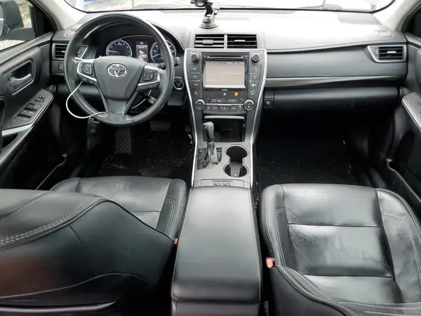 4T1BF1FK3HU800782 2017 TOYOTA CAMRY - Image 8