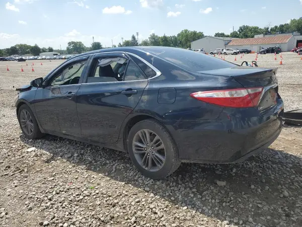 4T1BF1FK3HU807263 2017 TOYOTA CAMRY - Image 2