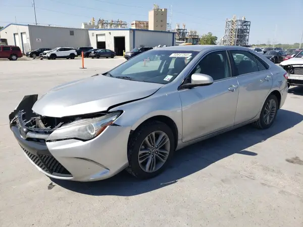 4T1BF1FK3HU810941 2017 TOYOTA CAMRY - Image 1
