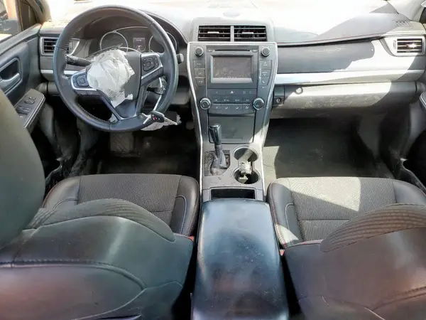4T1BF1FK3HU813001 2017 TOYOTA CAMRY - Image 8
