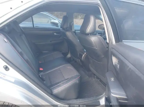 4T1BF1FK3HU814942 2017 TOYOTA CAMRY - Image 8