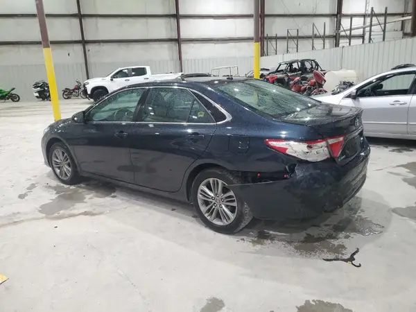 4T1BF1FK4GU118198 2016 TOYOTA CAMRY - Image 2