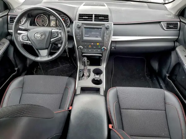 4T1BF1FK4GU126852 2016 TOYOTA CAMRY - Image 8