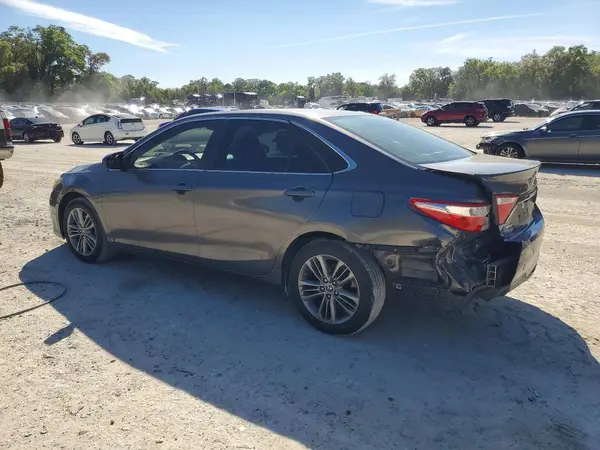4T1BF1FK4GU128780 2016 TOYOTA CAMRY - Image 2