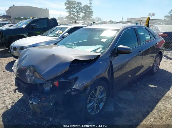 4T1BF1FK4GU131792 2016 TOYOTA CAMRY - Image 2