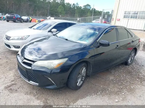 4T1BF1FK4GU133591 2016 TOYOTA CAMRY - Image 2