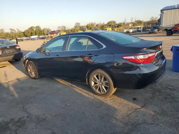 4T1BF1FK4GU138340 2016 TOYOTA CAMRY - Image 2