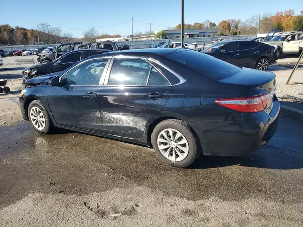 4T1BF1FK4GU144042 2016 TOYOTA CAMRY - Image 2