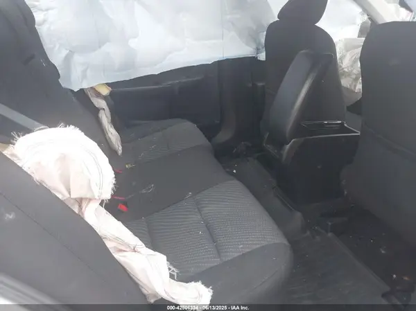 4T1BF1FK4GU146583 2016 TOYOTA CAMRY - Image 8