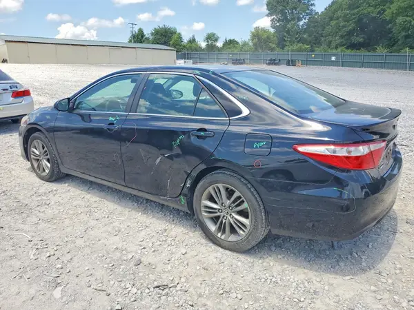 4T1BF1FK4GU148804 2016 TOYOTA CAMRY - Image 2