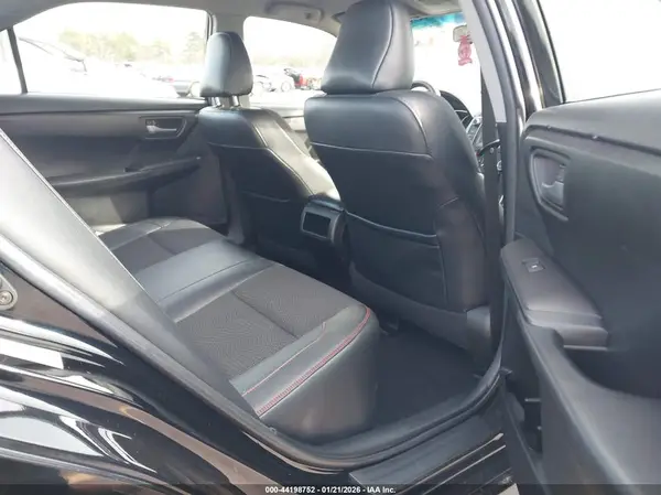 4T1BF1FK4GU150715 2016 TOYOTA CAMRY - Image 8
